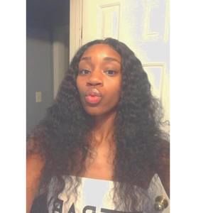 Meet your Posher, Paris